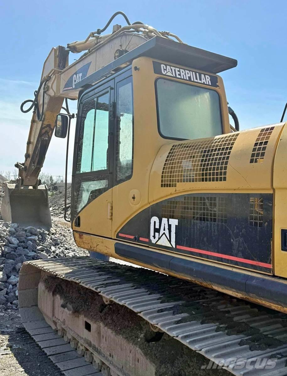 CAT 330C Paletli ekskavatörler