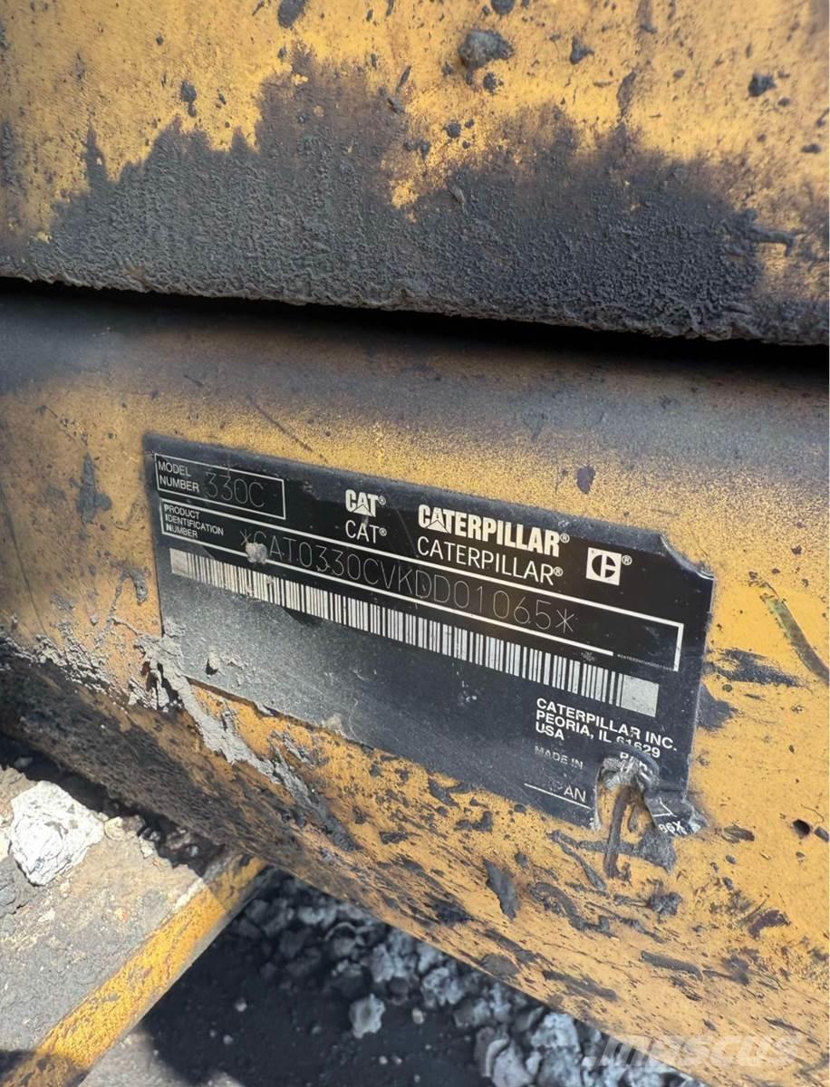 CAT 330C Paletli ekskavatörler