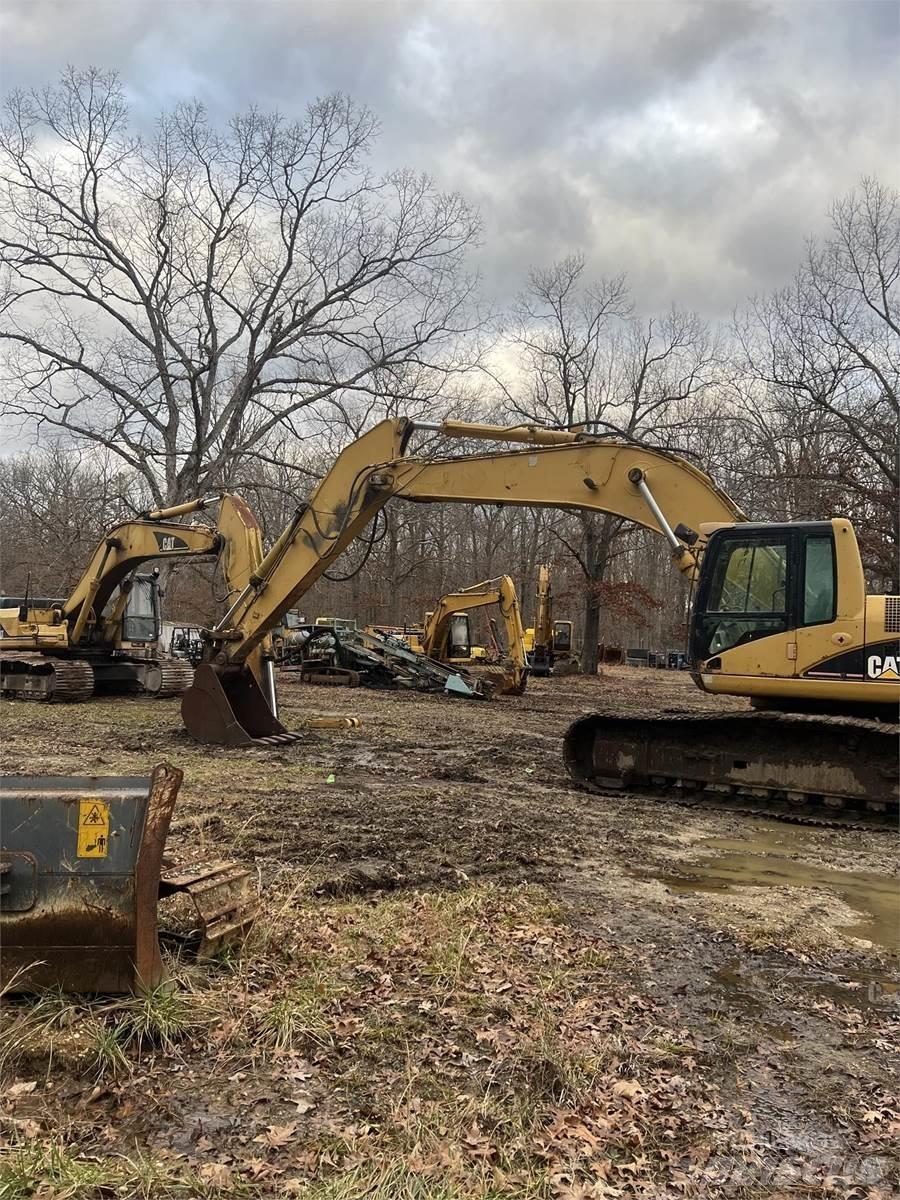 CAT 330CL Paletli ekskavatörler