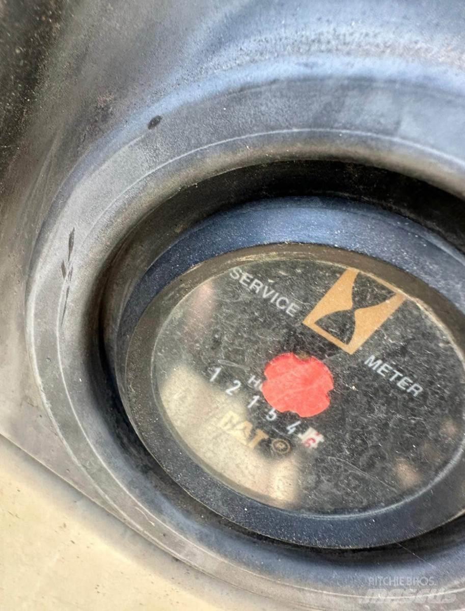 CAT 330CL Paletli ekskavatörler