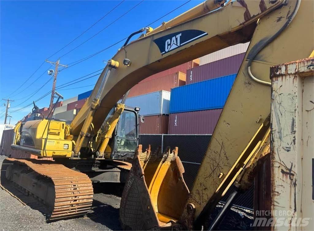 CAT 330CL Paletli ekskavatörler