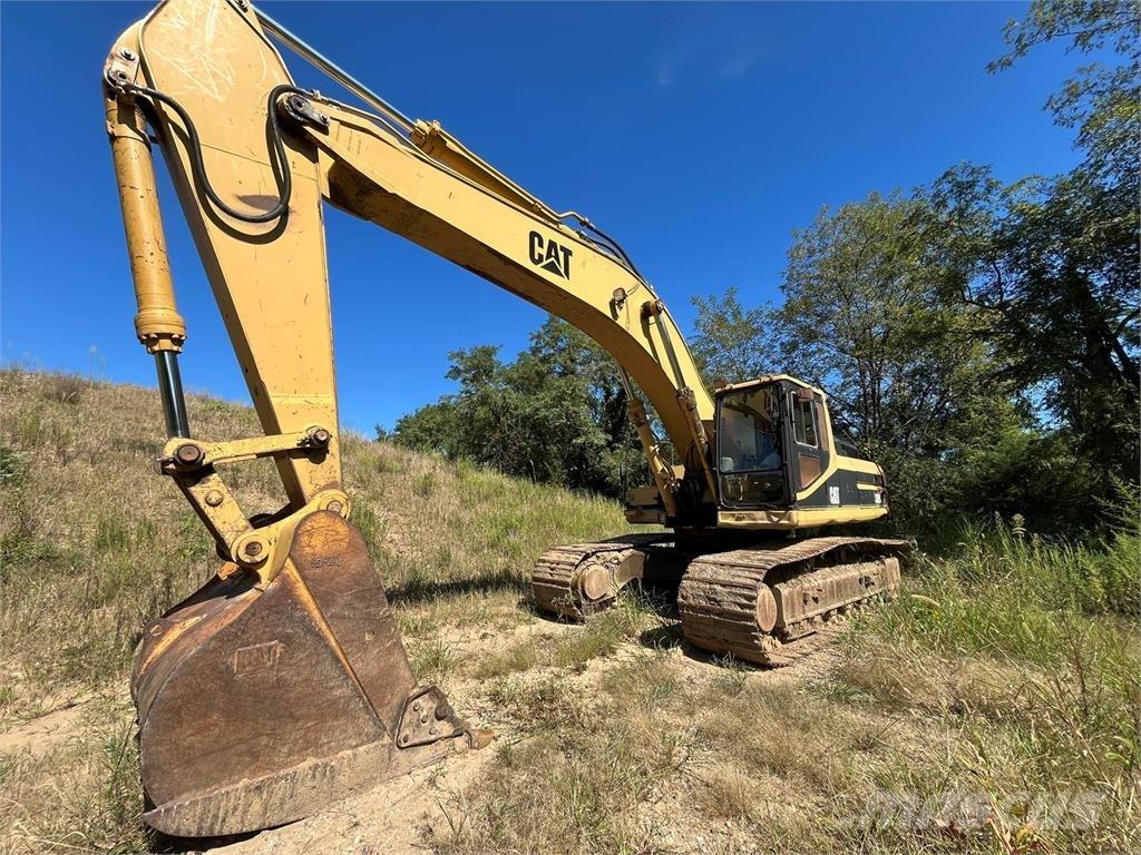 CAT 330L Paletli ekskavatörler