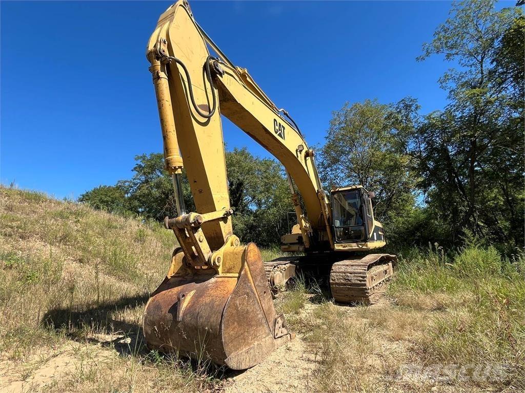 CAT 330L Paletli ekskavatörler