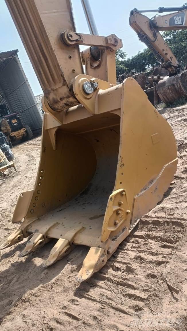 CAT 345GC Paletli ekskavatörler