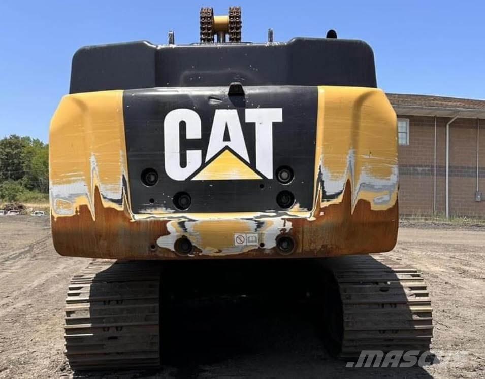 CAT 349F Paletli ekskavatörler