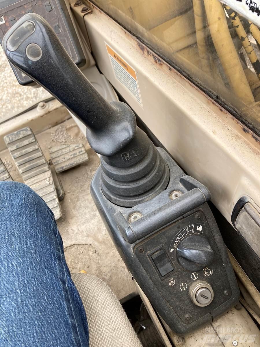 CAT 350L Paletli ekskavatörler