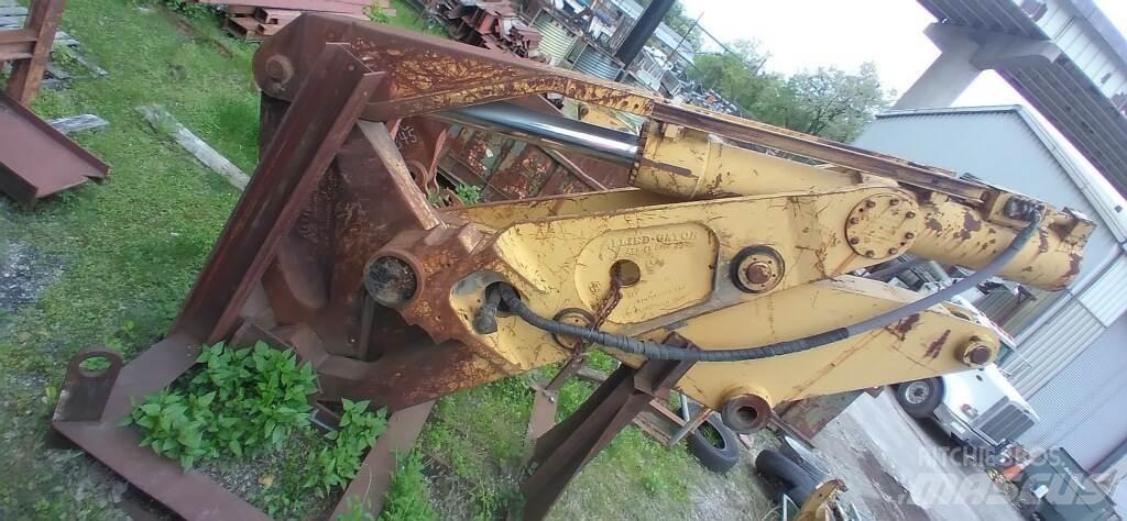 CAT 350L Paletli ekskavatörler