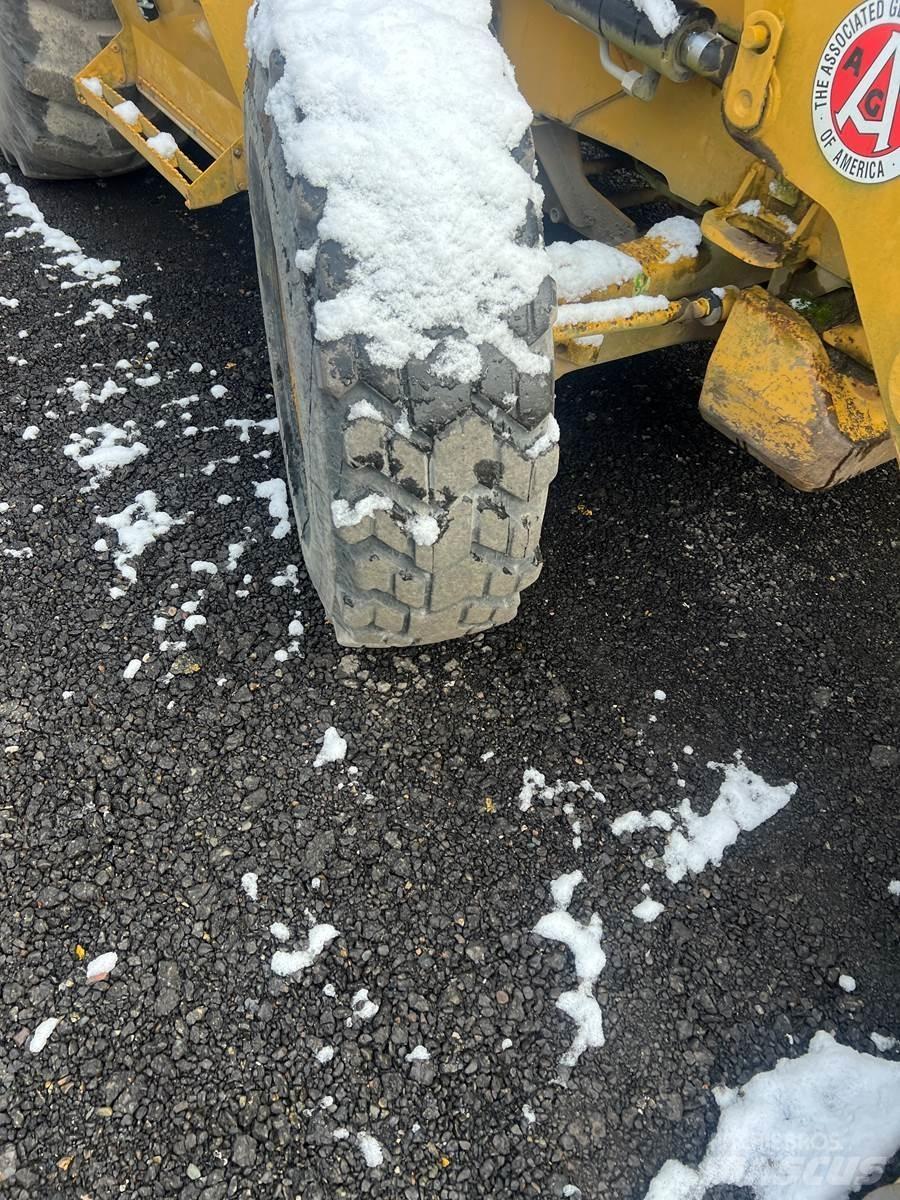 CAT 420E Kazıcı yükleyiciler - beko loder