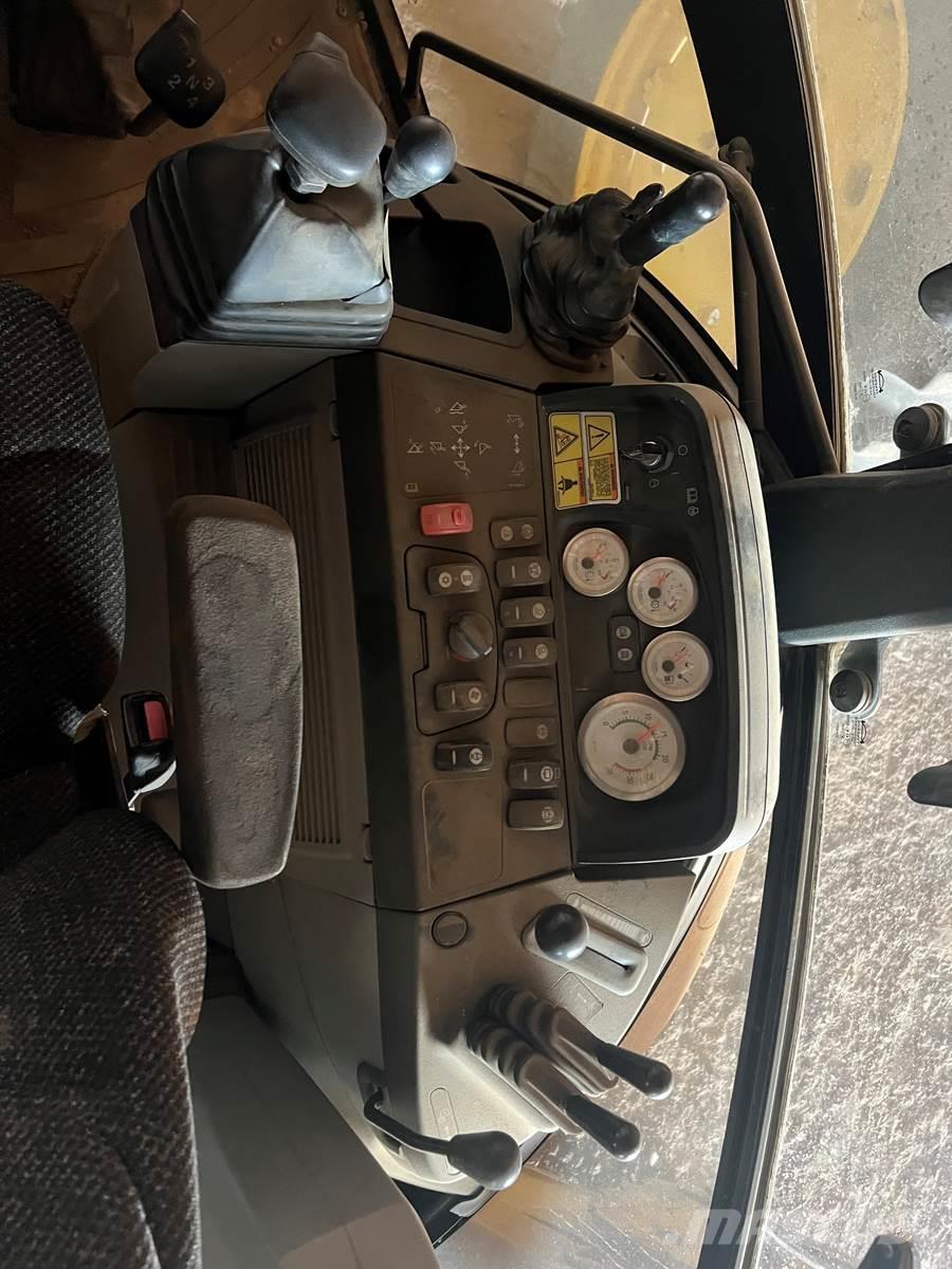 CAT 420E Kazıcı yükleyiciler - beko loder