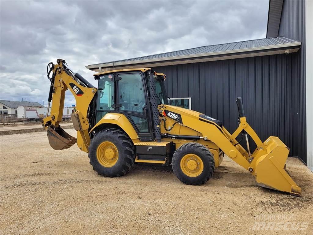 CAT 420F2 Kazıcı yükleyiciler - beko loder