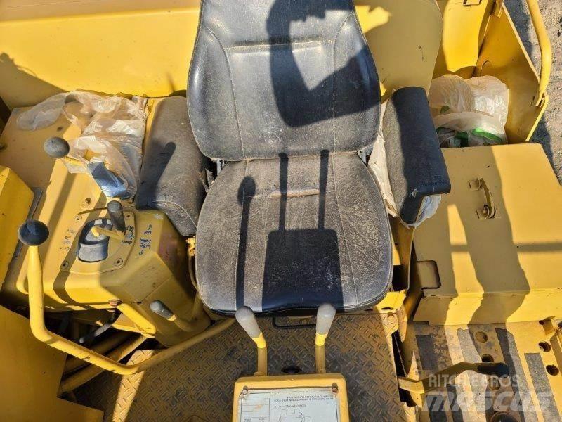 CAT 571G Boru döşeme dozerleri
