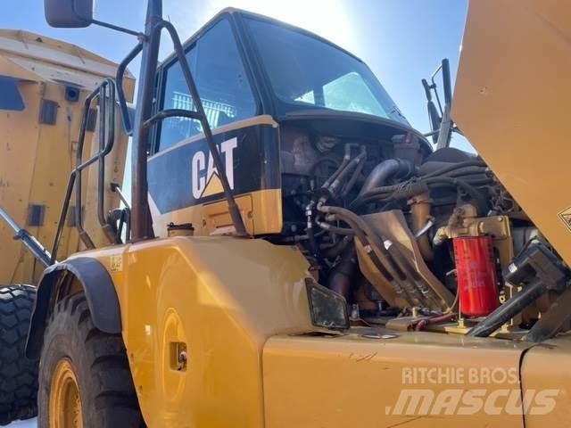 CAT 730 Belden kirma kaya kamyonu