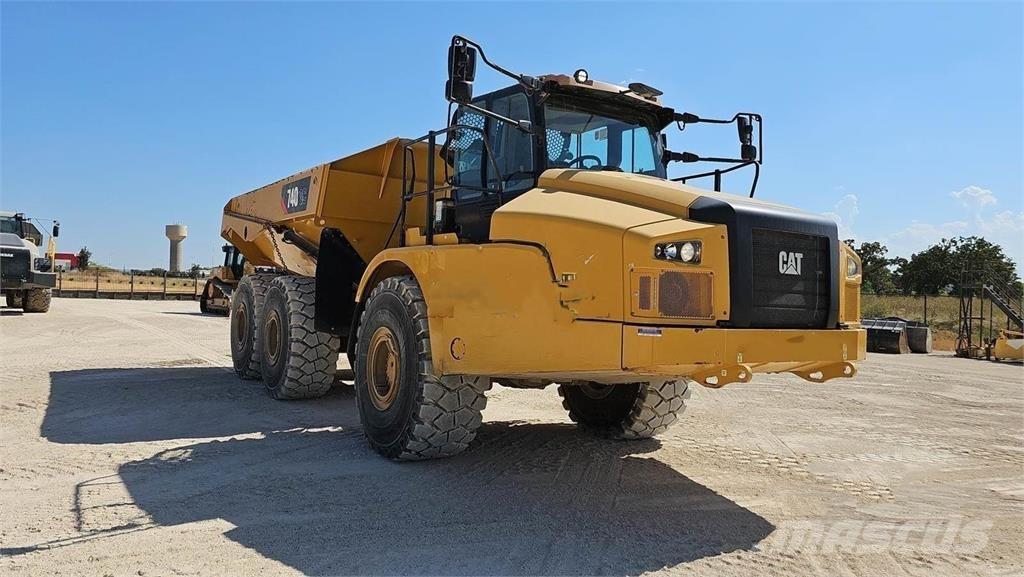 CAT 740GC Belden kirma kaya kamyonu