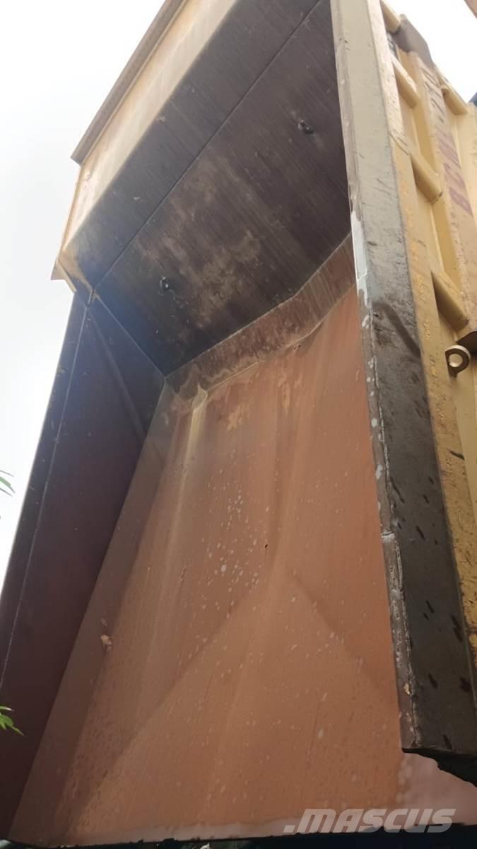 CAT 777E Belden kirma kaya kamyonu