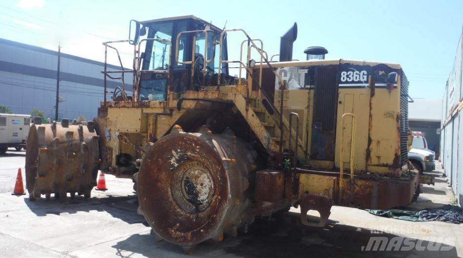CAT 836G Atik eziciler