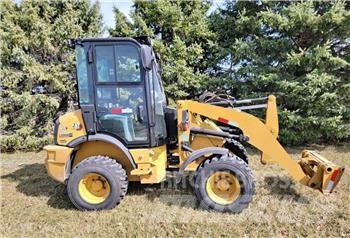 CAT 903D Tekerlekli yükleyiciler