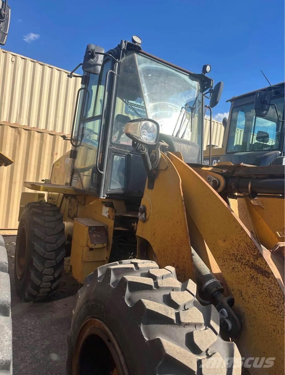 CAT 910M Tekerlekli yükleyiciler