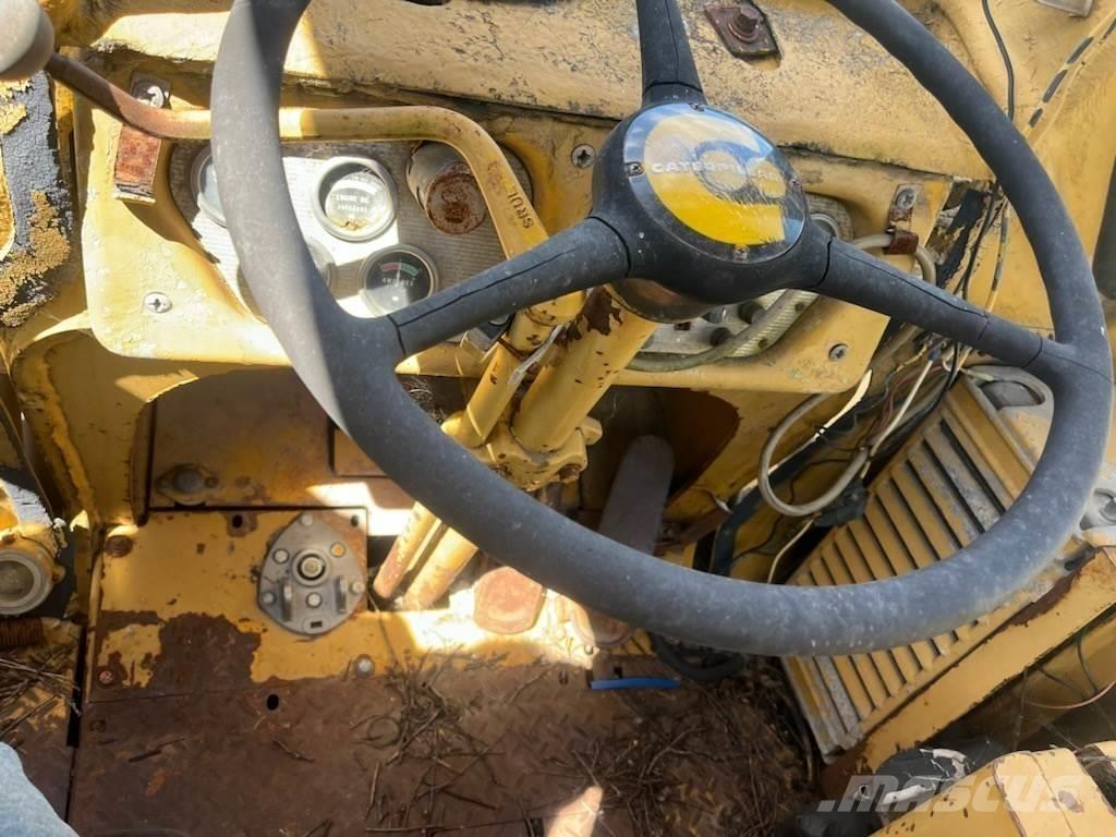 CAT 922B Tekerlekli yükleyiciler