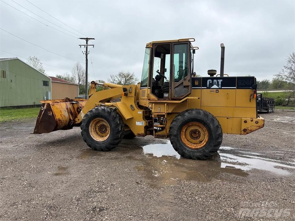 CAT 924F Tekerlekli yükleyiciler