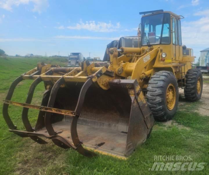CAT 926E Tekerlekli yükleyiciler