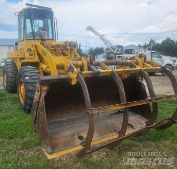 CAT 926E Tekerlekli yükleyiciler