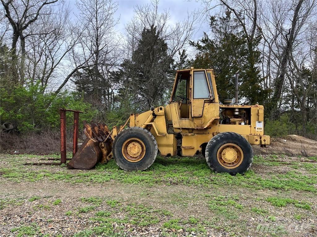 CAT 930 Tekerlekli yükleyiciler