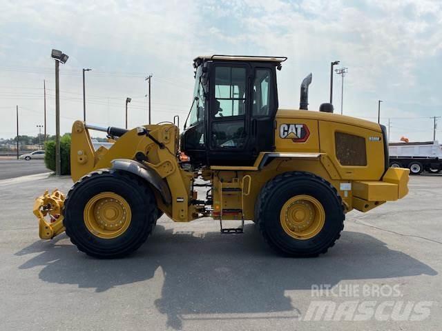 CAT 938M Tekerlekli yükleyiciler