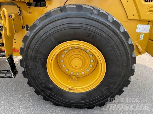 CAT 938M Tekerlekli yükleyiciler