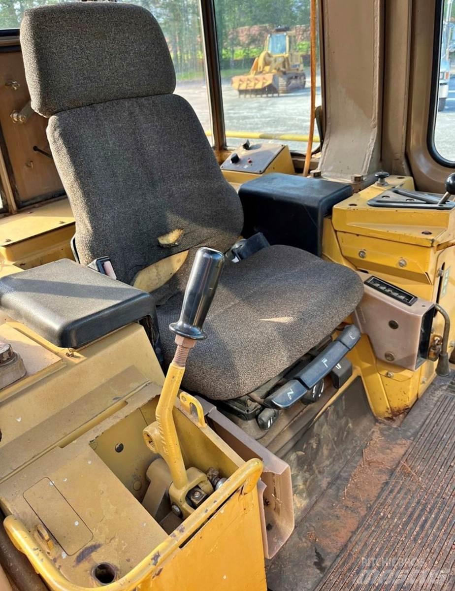 CAT 953B Paletli yükleyiciler