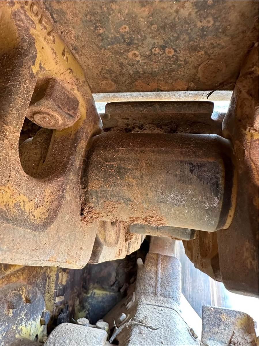 CAT 963 Paletli yükleyiciler