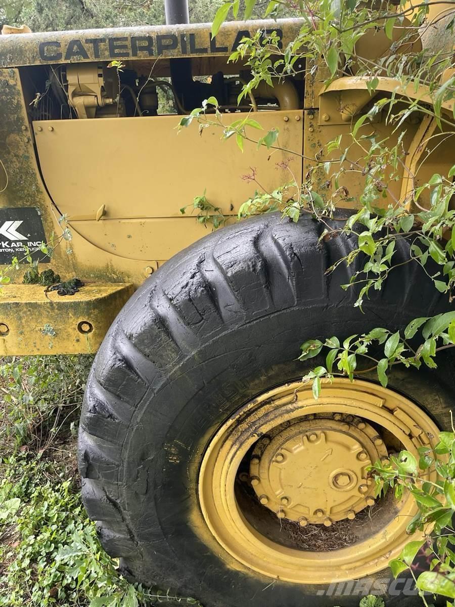 CAT 966 Tekerlekli yükleyiciler