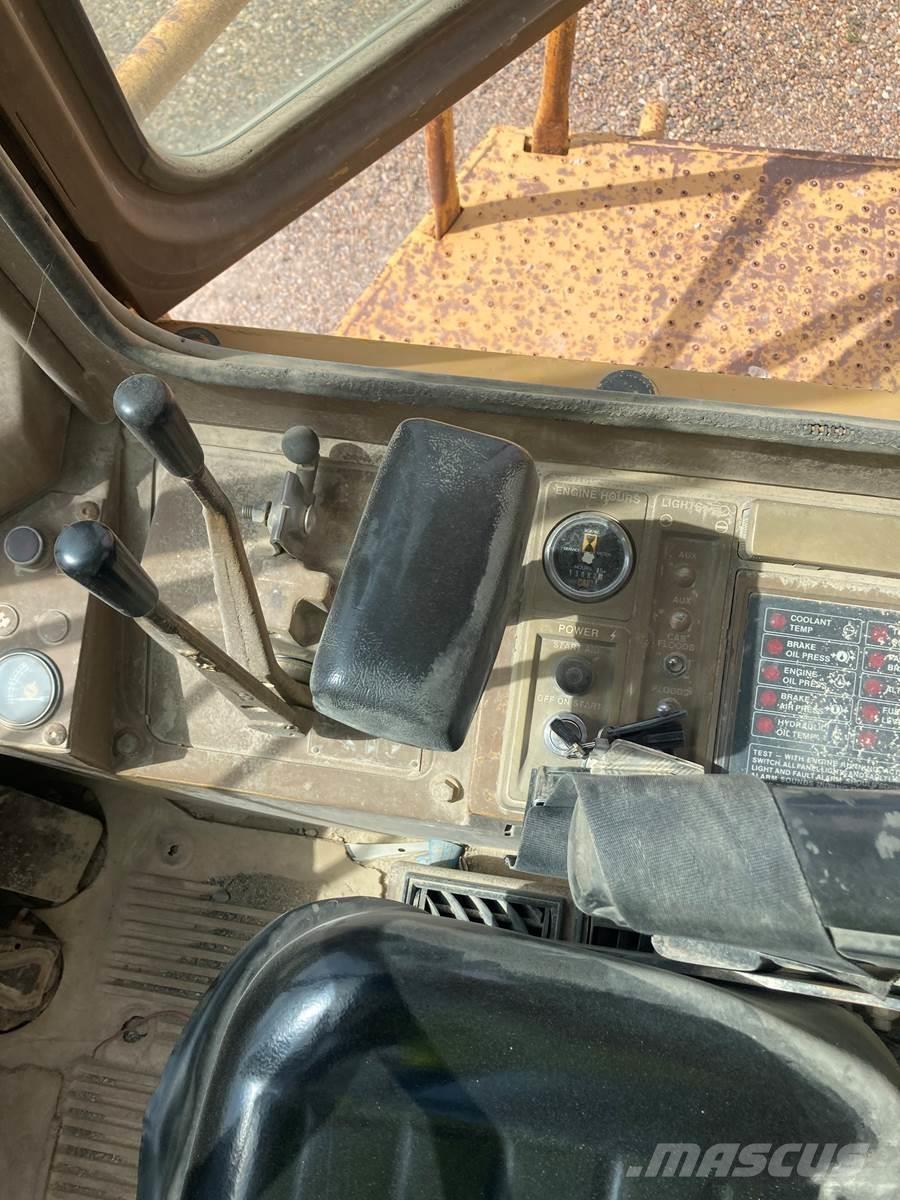 CAT 966D Tekerlekli yükleyiciler