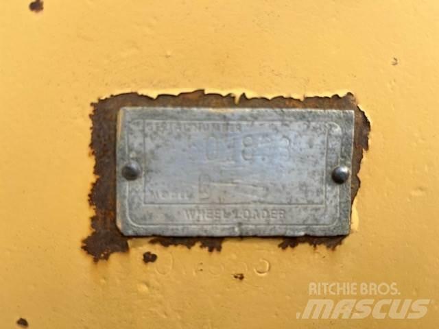 CAT 988B Tekerlekli yükleyiciler