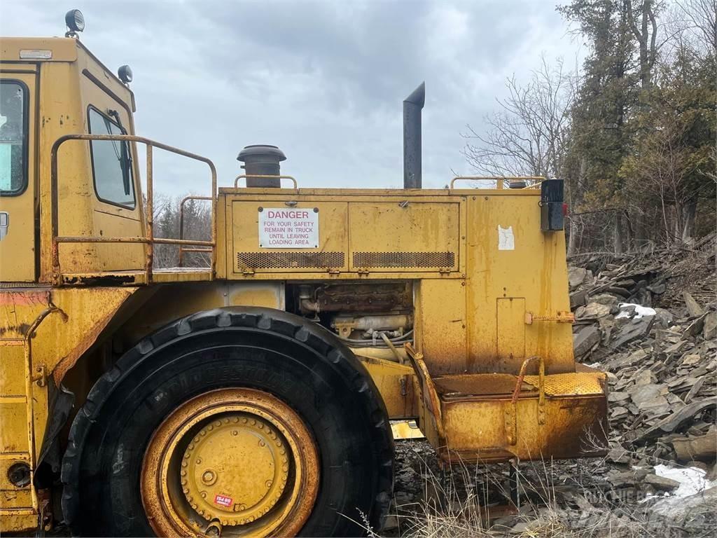 CAT 988B Tekerlekli yükleyiciler