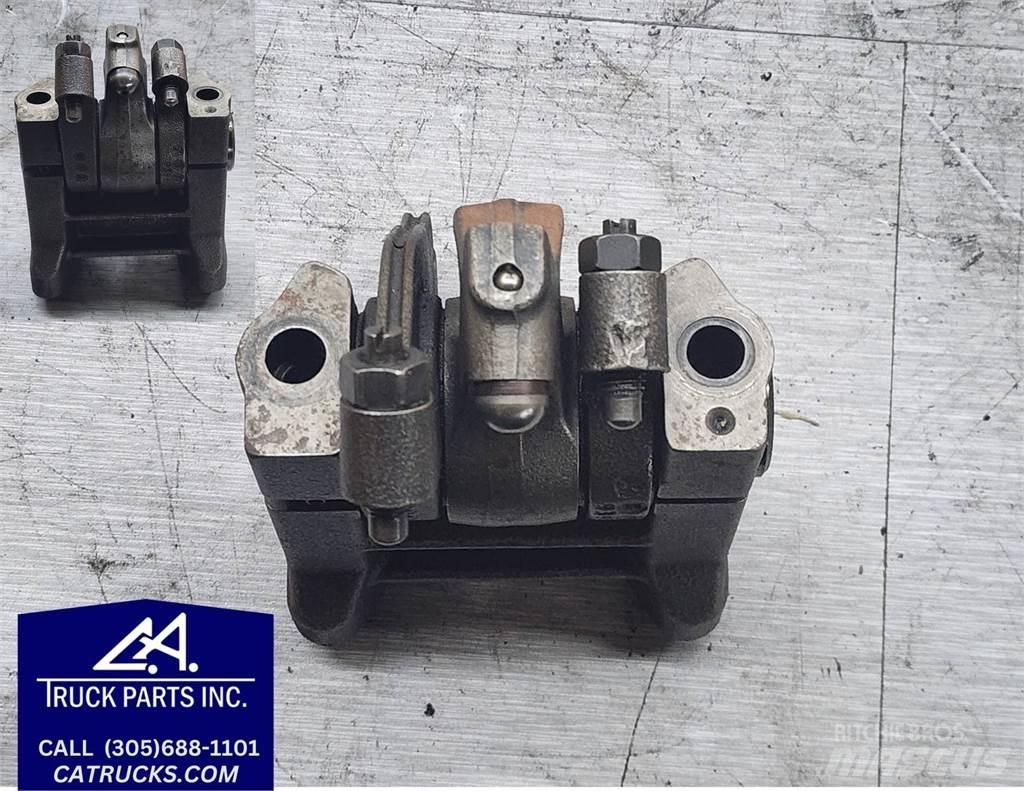 CAT C12 Diger aksam