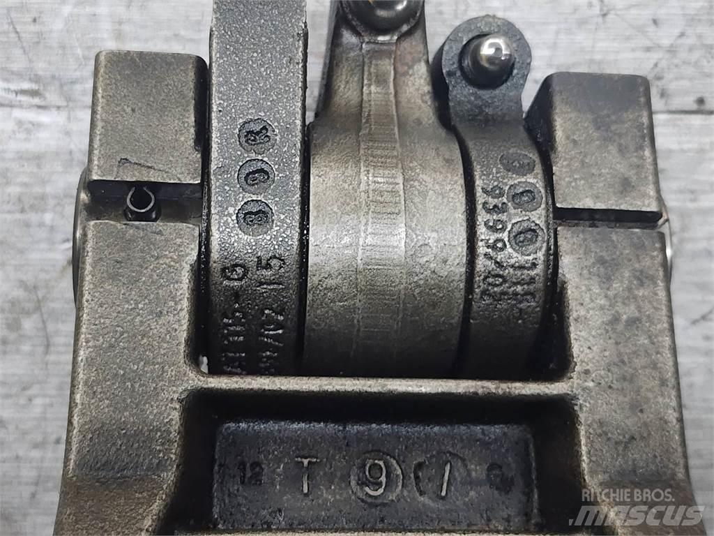 CAT C12 Diger aksam