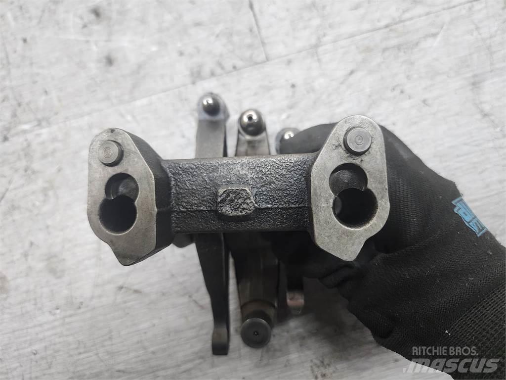 CAT C12 Diger aksam