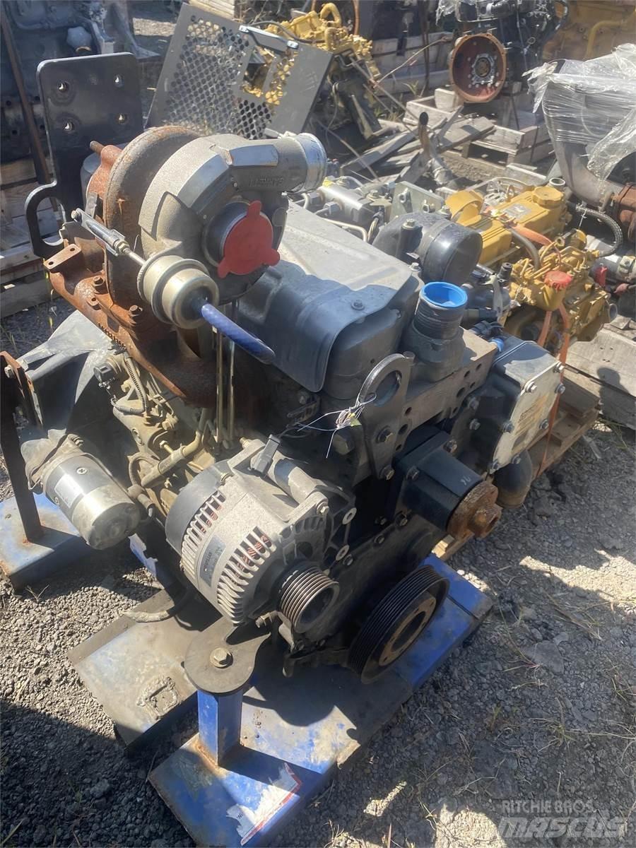 CAT C4.4 Motorlar