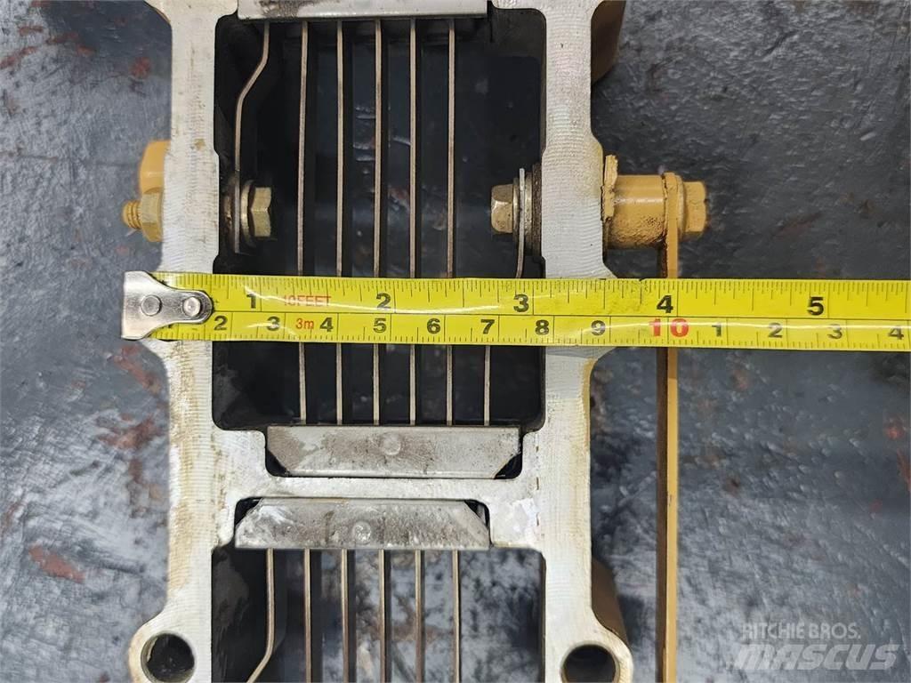 CAT C7 Diger aksam