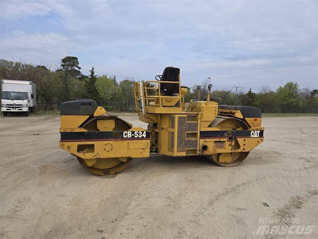 CAT CB-534 Tek tamburlu silindirler