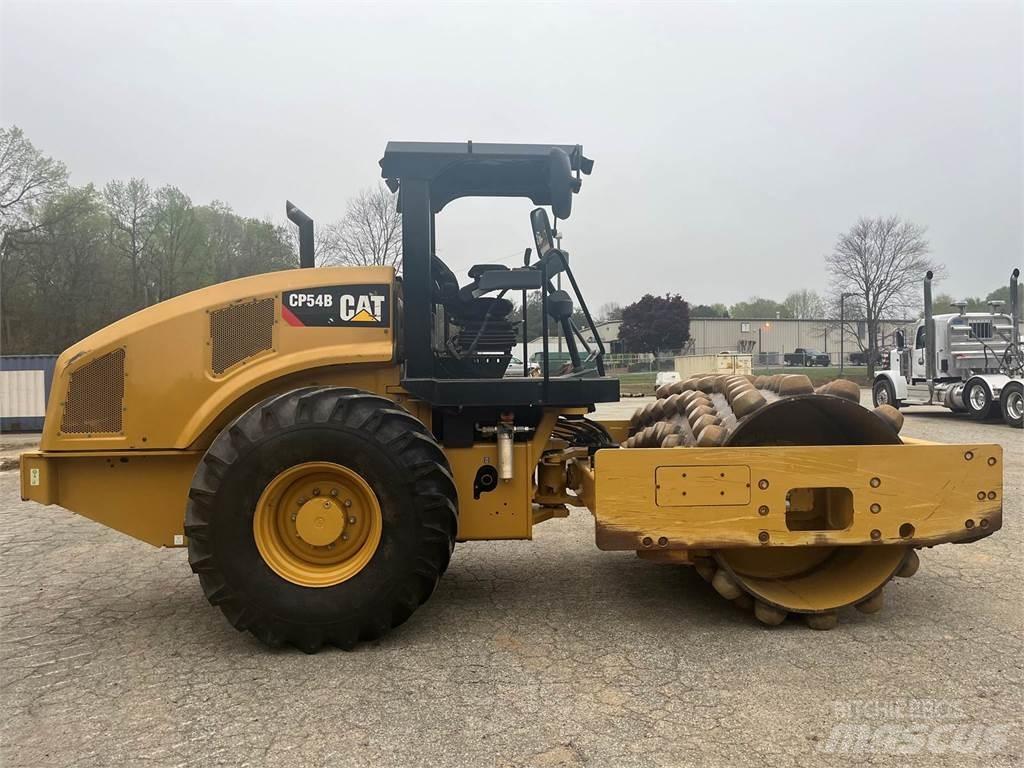 CAT CP54B Tek tamburlu silindirler