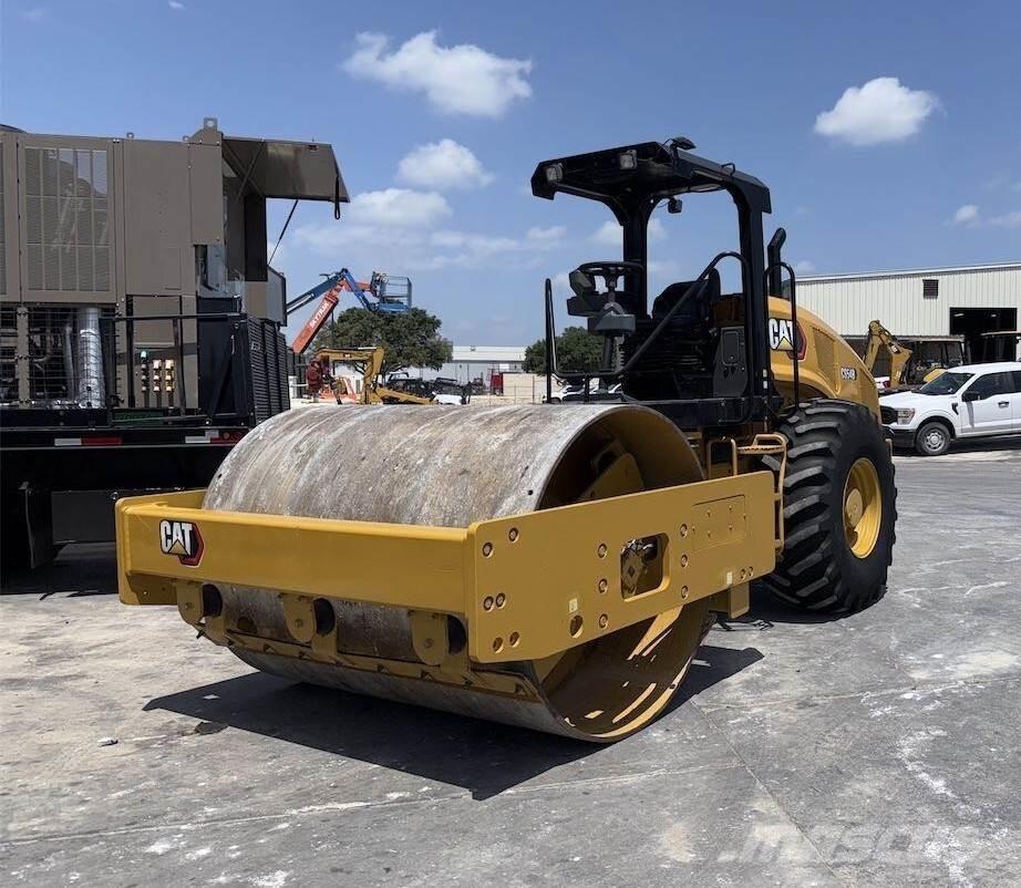CAT CS54B Tek tamburlu silindirler