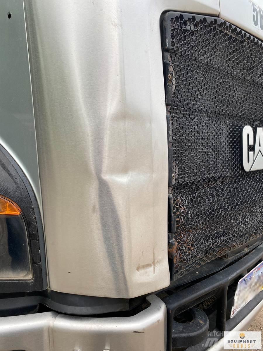 CAT CT660 Damperli kamyonlar