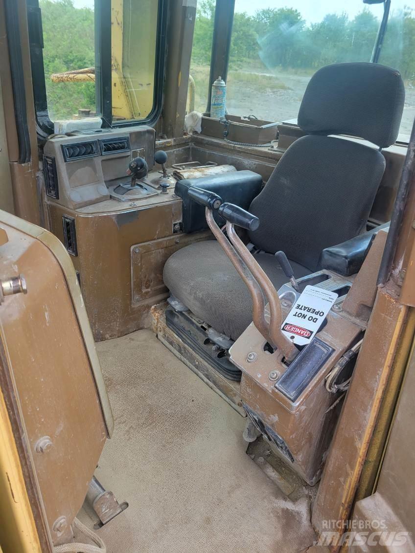 CAT D11N Paletli dozerler