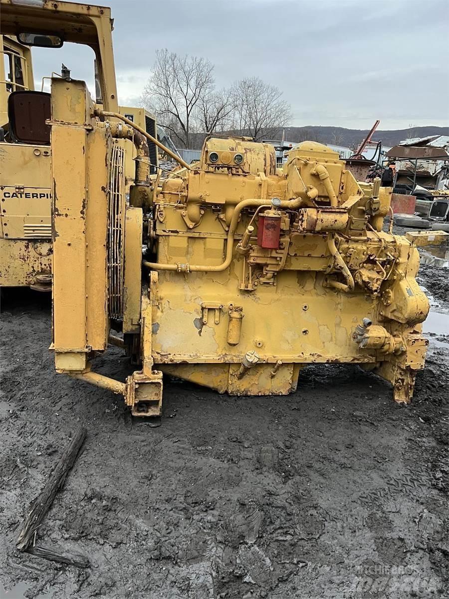 CAT D353 Motorlar