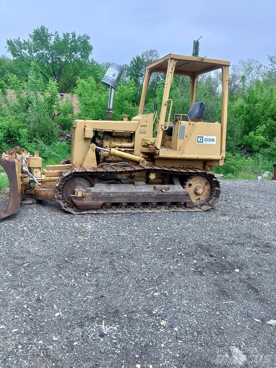 CAT D3B Paletli dozerler