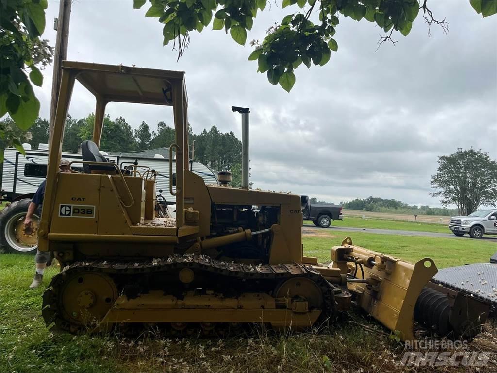 CAT D3B Paletli dozerler