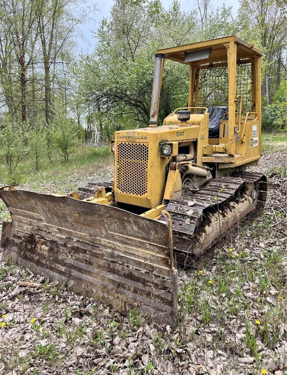 CAT D3B Paletli dozerler