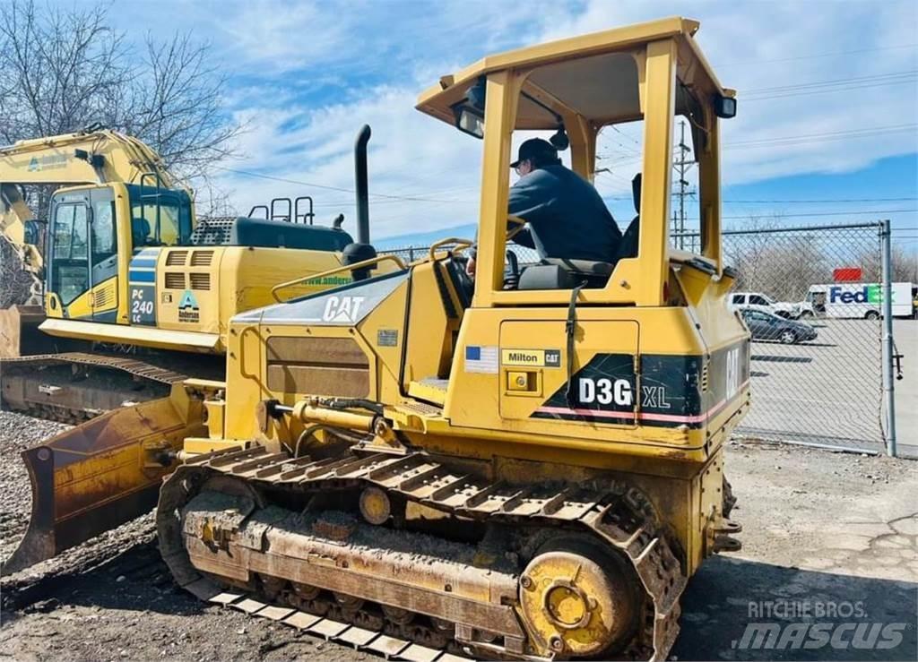 CAT D3G XL Paletli dozerler