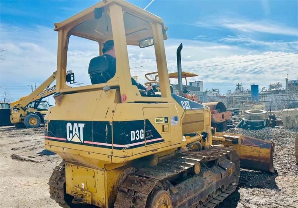 CAT D3G XL Paletli dozerler